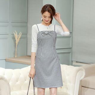 Set: Crew-neck Long-sleeve T-shirt + Plaid Spaghetti Strap Dress
