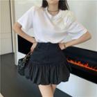 Short-sleeve Beaded Bow T-shirt / Mini A-line Skirt