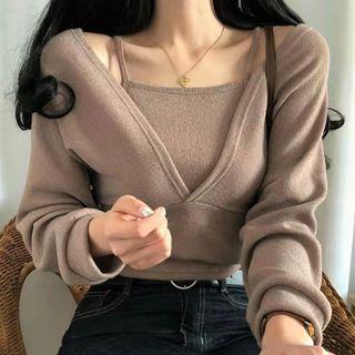 Set: V-neck Knit Crop Top + Camisole Top