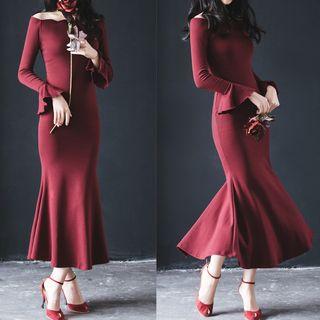Plain Off-shoulder Bell-sleeve Mermaid Dress