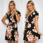 Floral Print V-neck Short-sleeve A-line Dress