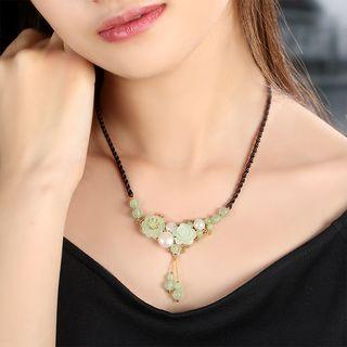 Retro Pearl & Flower Pendant Necklace