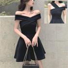 Off-shoulder V-neck Mini Dress Black - One Size