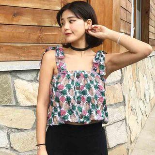 Pineapple Print Sleeveless Crop Top