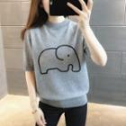 Short-sleeve Elephant Embroidered Knit Top