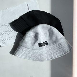 Tag-patched Cotton Bucket Hat