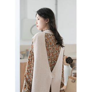 Open-back Knit Vest Almond - One Size