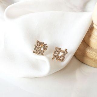 Rhinestone Stud Earring 1 Pair - Asymmetric - Gold - One Size
