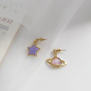 Non-matching Plaid Planet & Star Dangle Earring