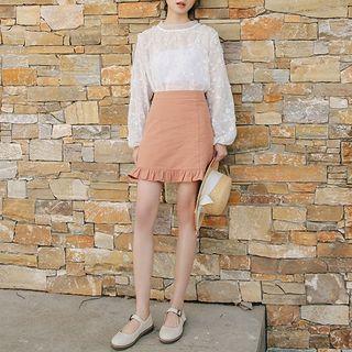 Flower Detail Long-sleeve Top / Ruffle Hem A-line Skirt