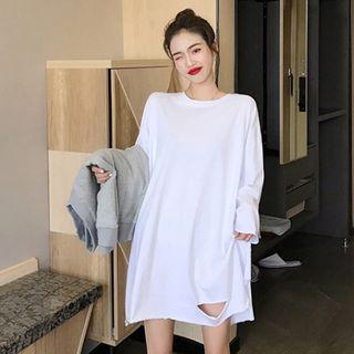 Long-sleeve Plain Ripped T-shirt / V-neck Lettering Knit Vest