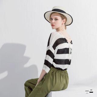 V-neck Tie-back Striped Knit Top