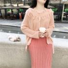 Fringed V-neck Loose-fit Sweater / Plain Pleated Skirt