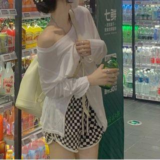 Long-sleeve Slit Top / Plaid Shorts