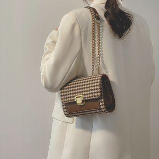 Houndstooth Flap Chain Crossbody Bag