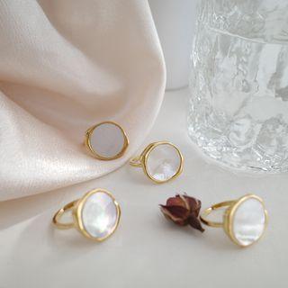 Shell Disc Ring 1 Pc - Open Ring - Gold - One Size