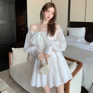 Off Shoulder Bow Striped Dress