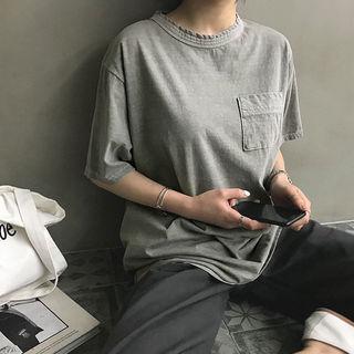 Round-neck Pocket-front Washed T-shirt