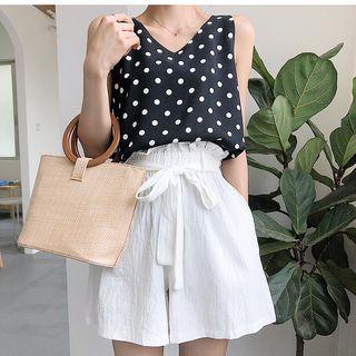 Dot Print V-neck Sleeveless Top