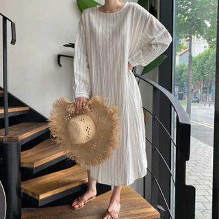 Long-sleeve Round-neck Dress Striped - White - One Size