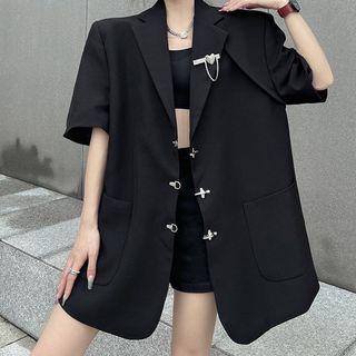 Short-sleeve Plain Blazer / Heart Brooch
