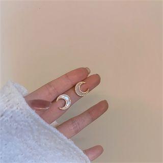Moon Alloy Earring