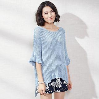 3/4-sleeve Ruffled Knit Top
