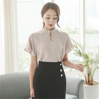 Short-sleeve Cutaway-front Top
