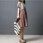 Short-sleeve Two-tone A-line T-shirt Dress