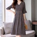 V-neck Patterned Elbow-sleeve Dress