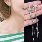 Snowflake Strapped Earring