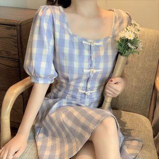 Plaid Square-neck Button-up Dress