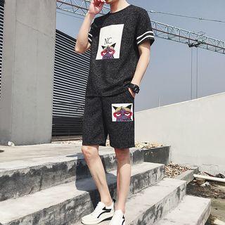 Set: Cat Print Short Sleeve T-shirt + Shorts