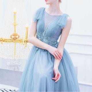 Sleeveless Embroidered Floral Paneled Mesh A-line Evening Gown
