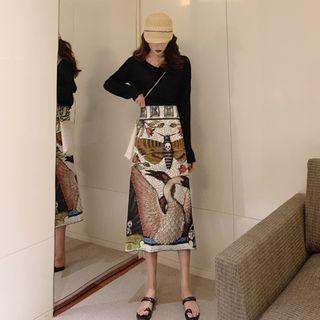 Printed A-line Skirt / Long-sleeved T-shirt