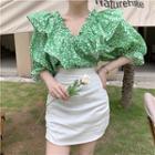 Short-sleeve Floral Print Top / Mini Skirt / Set