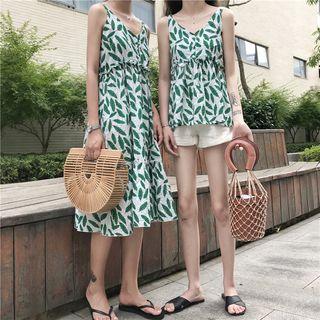 Leaf Print Camisole Top / Spaghetti Strap Midi Dress