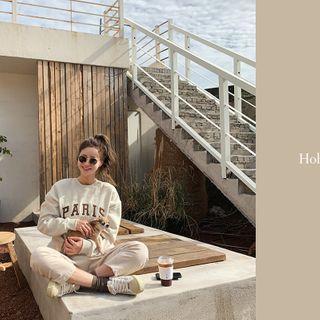 Fleece-lined Letter Sweatshirt Oatmeal - One Size