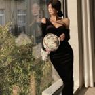 Long-sleeve Cold-shoulder Velvet Midi Sheath Dress