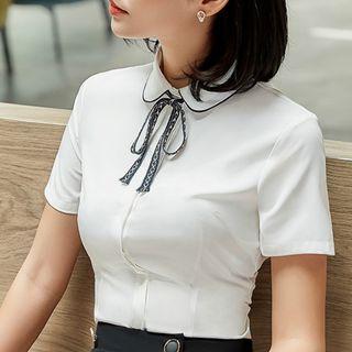 Tie Neck Short-sleeve Work Shirt / Fitted Skirt