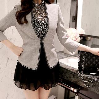 Collarless Contrast-trim Blazer