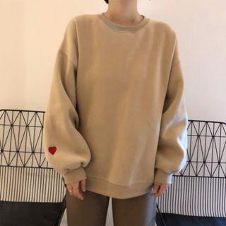 Heart Embroidered Fleece-lining Sweatshirt