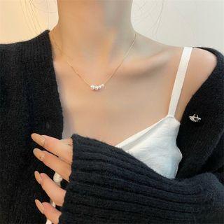 Faux Pearl Pendant Alloy Necklace White - One Size
