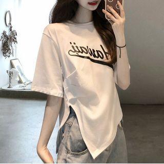 Lettering Side Slit T-shirt