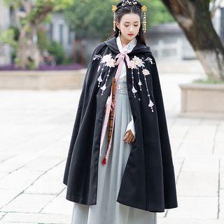 Hooded Hanfu Embroidered Cape