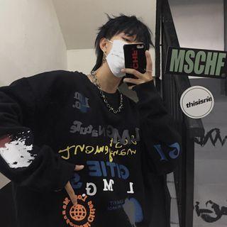 Graffiti Print Oversized Sweatshirt