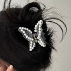 Butterfly Faux Pearl Hair Clamp 2403a - Pearl White - One Size