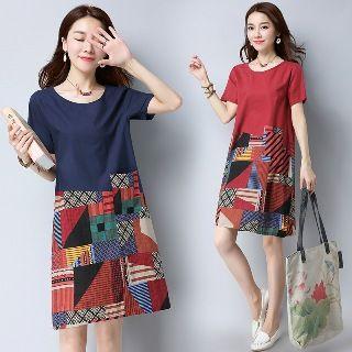Short-sleeve Panel Shift Dress