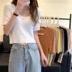 Plain Square-neck Cropped T-shirt