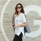Slit-detail Dip-back T-shirt